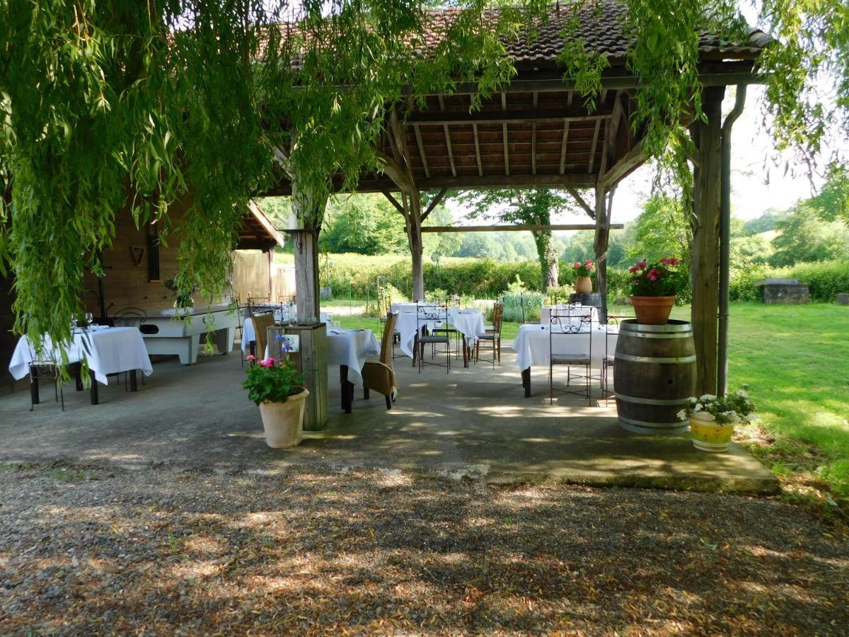 Hotel Logis Le Relais Du Bastidou Beaumarches Esterno foto