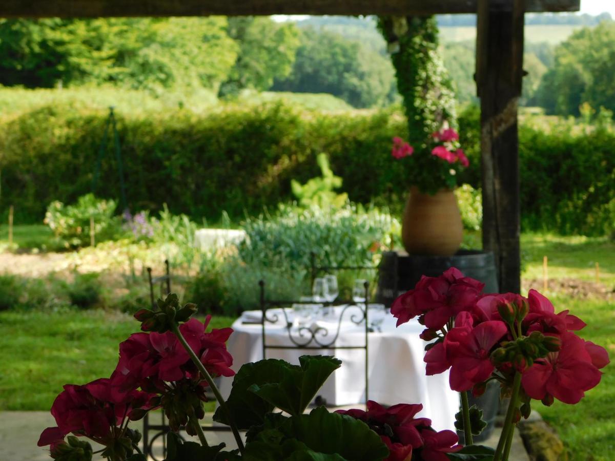 Hotel Logis Le Relais Du Bastidou Beaumarches Esterno foto