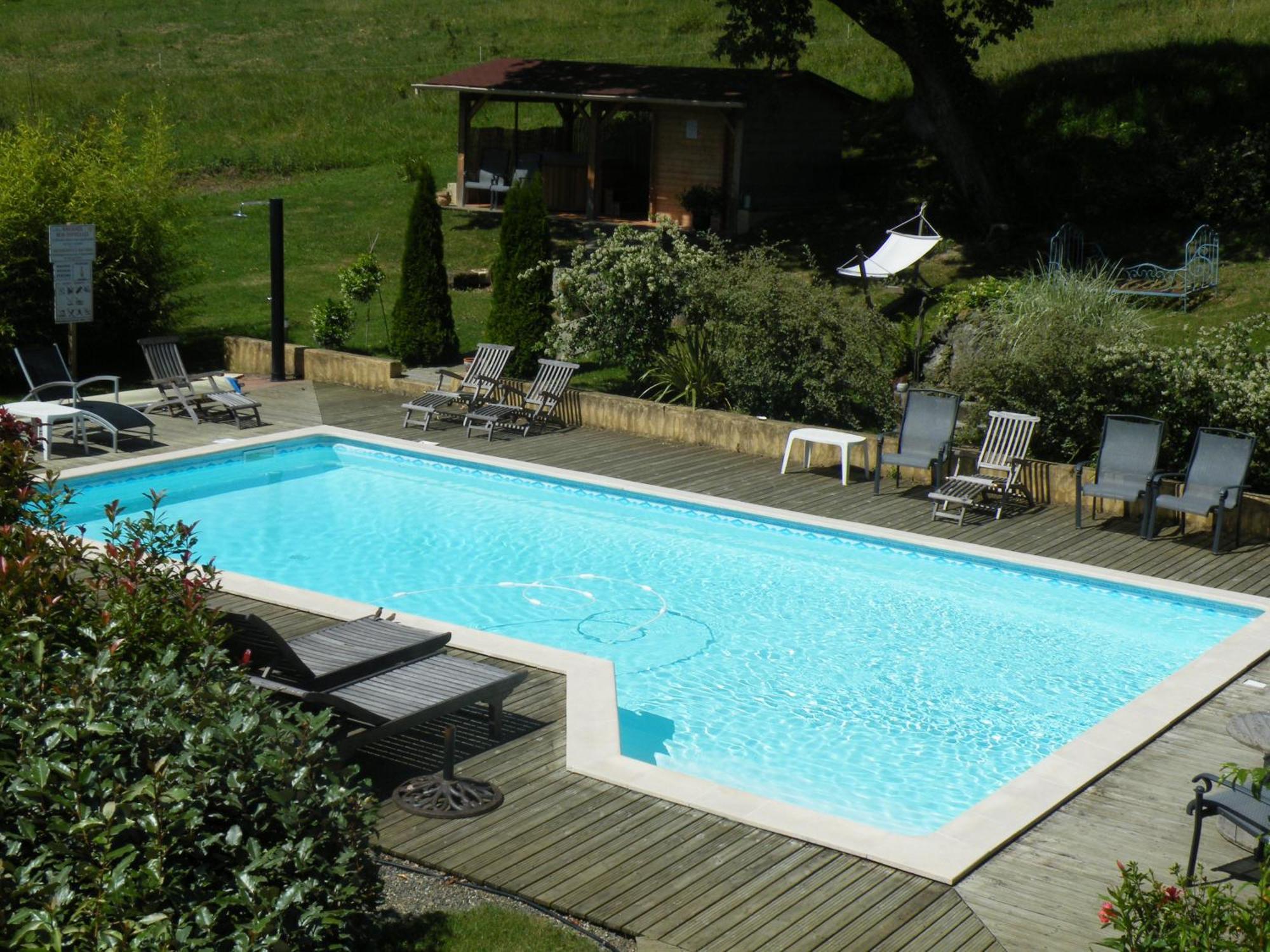 Hotel Logis Le Relais Du Bastidou Beaumarches Esterno foto