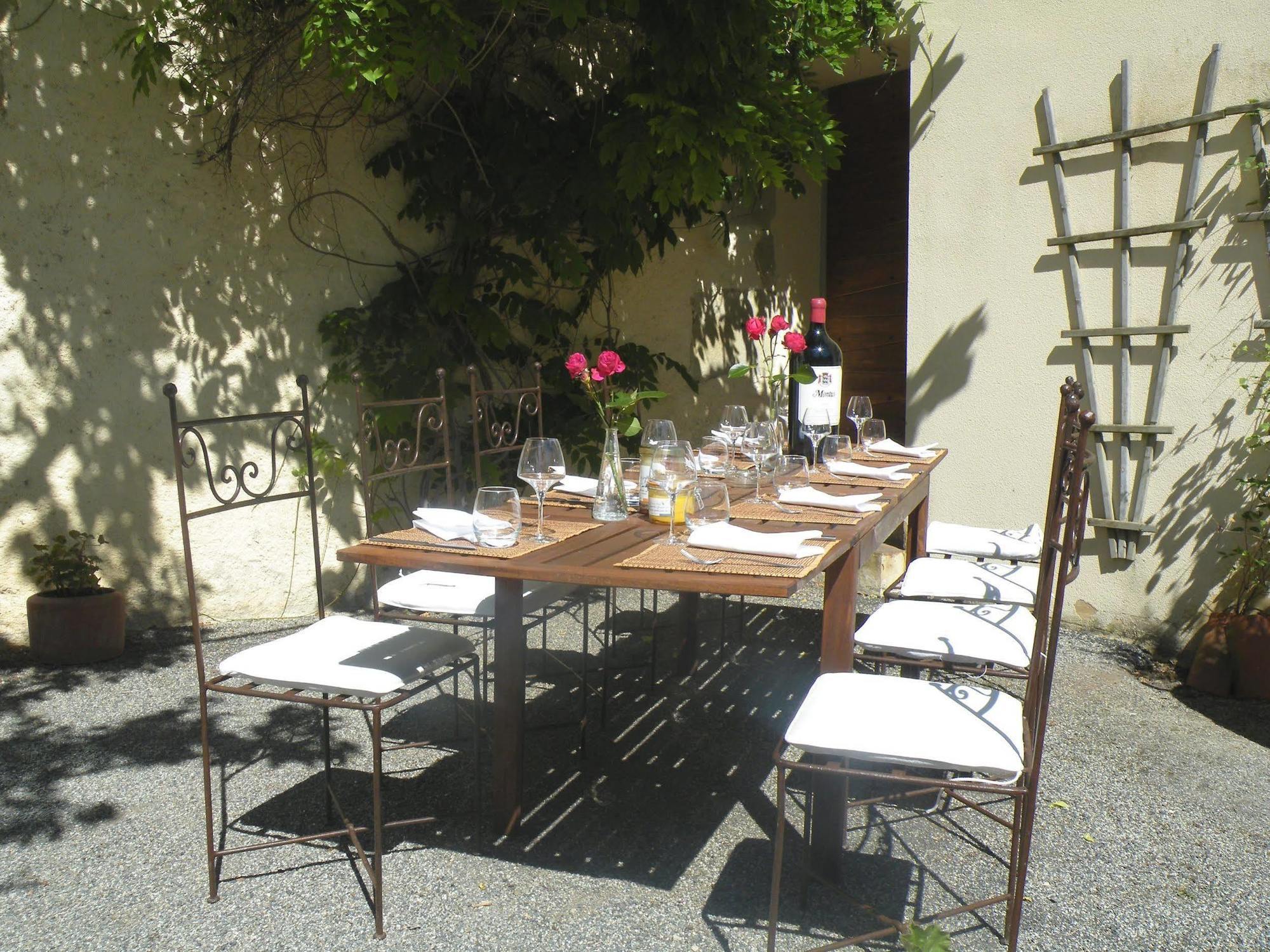 Hotel Logis Le Relais Du Bastidou Beaumarches Esterno foto